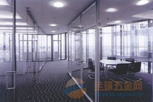 廈門(mén)特色產(chǎn)業(yè)融合發(fā)展 從玻璃加工到軟件開(kāi)發(fā)